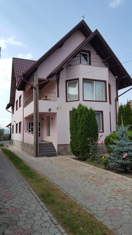 Casa Maria Roses Ξενοδοχείο Rîşnov Εξωτερικό φωτογραφία